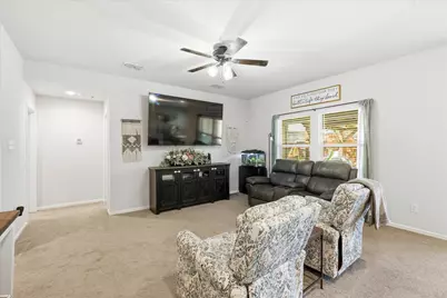 229 Abingdon Street, Azle, TX 76020 - Photo 9