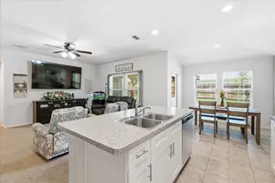 229 Abingdon St, Azle, TX 76020 - Photo 15