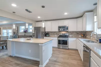 7633 Rampart Drive, Little Elm, TX 76227 - Photo 5