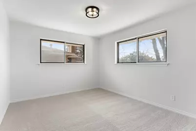 3138 Touraine Drive, Dallas, TX 75211 - Photo 17