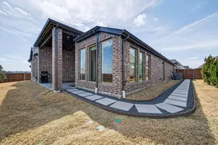 10416 Gray Hls Dr, Fort Worth, TX 76126 - Photo 33