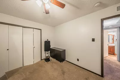 655 Ridgeline Drive, Hurst, TX 76053 - Photo 15