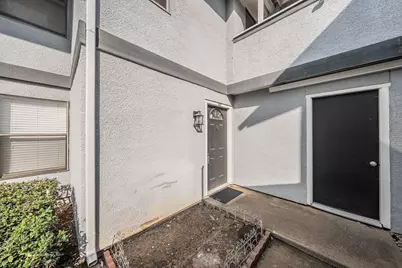 655 Ridgeline Drive, Hurst, TX 76053 - Photo 25