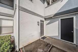 655 Ridgeline Dr, Hurst, TX 76053 - Photo 25