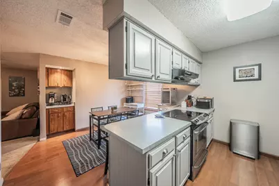 655 Ridgeline Drive, Hurst, TX 76053 - Photo 7