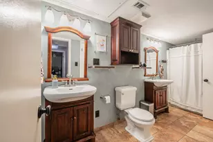 655 Ridgeline Dr, Hurst, TX 76053 - Photo 21