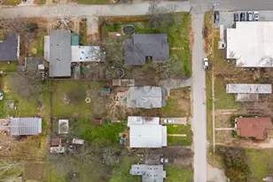 513 W Lamar St, Alvord, TX 76225 - Photo 35