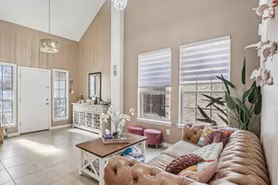 317 Eastland Dr, Lewisville, TX 75056 - Photo 3