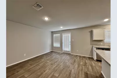 824 Towngreen Drive, Cleburne, TX 76031 - Photo 11