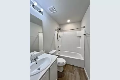 824 Towngreen Drive, Cleburne, TX 76031 - Photo 7