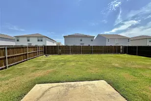 824 Towngreen Dr, Cleburne, TX 76031 - Photo 19