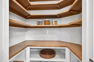 6433 Rockbluff Cir, Plano, TX 75024 - Photo 15