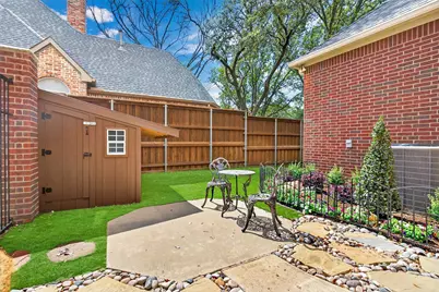 6433 Rockbluff Circle, Plano, TX 75024 - Photo 37