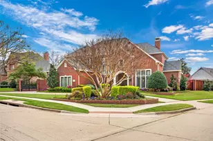 6433 Rockbluff Cir, Plano, TX 75024 - Photo 39