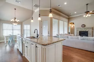 3303 Ferry Boat Ln, Granbury, TX 76049 - Photo 11