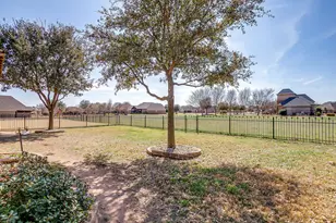 3303 Ferry Boat Ln, Granbury, TX 76049 - Photo 25
