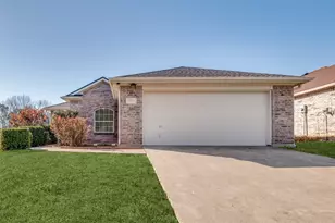 8916 Catalonia Dr, Dallas, TX 75217 - Photo 3
