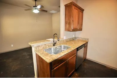 663 W Tarleton #103, Stephenville, TX 76401 - Photo 9