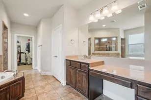 453 Lake Park Dr, Midlothian, TX 76065 - Photo 5