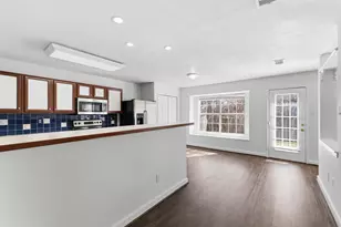 1124 Breezewood Dr, Lewisville, TX 75077 - Photo 7