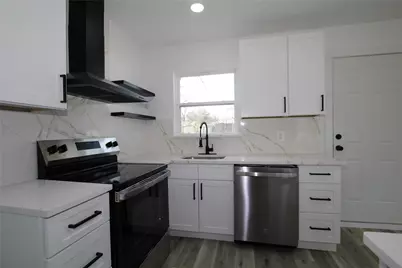 1525 Murray Drive, Garland, TX 75042 - Photo 7