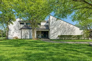 1816 Southpark Dr, Arlington, TX 76013 - Photo 1