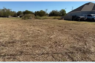 1002 S Smith Street, Ennis, TX 75119 - Photo 5