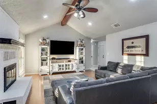 520 Deer Pond Dr, Willow Park, TX 76087 - Photo 9