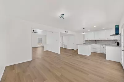 700 Via Barcelona, Mesquite, TX 75150 - Photo 11