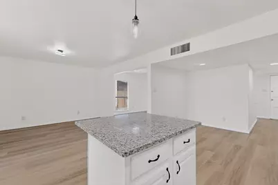 700 Via Barcelona, Mesquite, TX 75150 - Photo 17