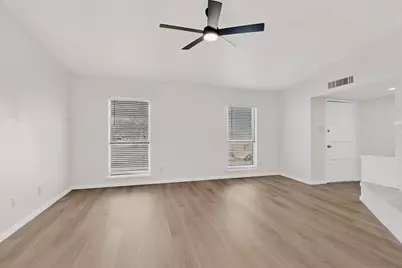 700 Via Barcelona, Mesquite, TX 75150 - Photo 5