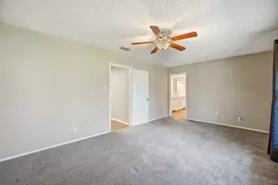 102 Shady Oak Dr, Weatherford, TX 76087 - Photo 13