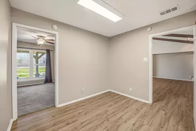 102 Shady Oak Drive, Weatherford, TX 76087 - Photo 11