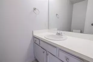 1028 McKinley St, Benbrook, TX 76126 - Photo 9