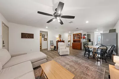 1124 N 13th Street, Waco, TX 76707 - Photo 5