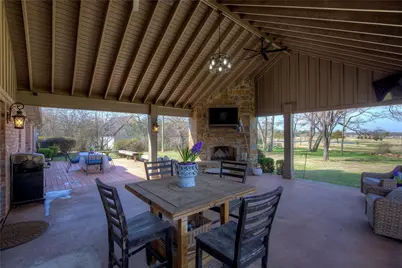 1079 Country Club Road, Sulphur Springs, TX 75482 - Photo 37
