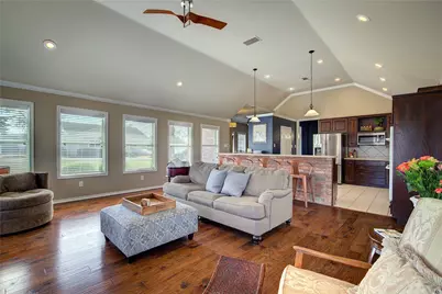 1079 Country Club Road, Sulphur Springs, TX 75482 - Photo 11
