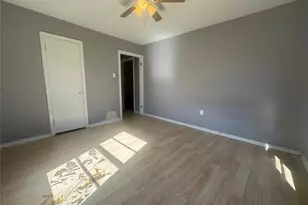 3520 Colcord Ave, Waco, TX 76707 - Photo 15