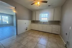 3520 Colcord Ave, Waco, TX 76707 - Photo 7