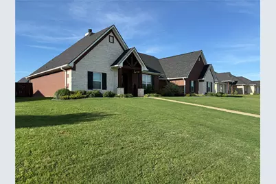 1003 Stone Bridge Street, Mt Pleasant, TX 75455 - Photo 3