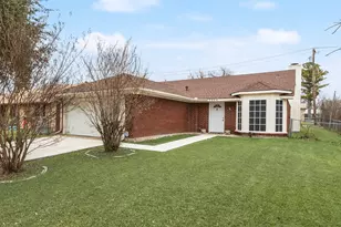 1504 Evans Dr, Mesquite, TX 75149 - Photo 1