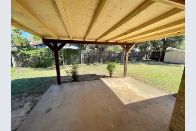 706 Heritage Trail, Granbury, TX 76048 - Photo 23
