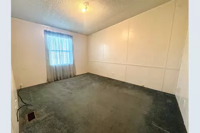 211 W F, Munday, TX 76371 - Photo 21