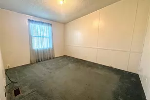 211 W F, Munday, TX 76371 - Photo 21