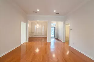 2101 Royal Dominion Ct, Arlington, TX 76006 - Photo 7