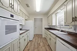 1901 Paula Dr, Denison, TX 75020 - Photo 9