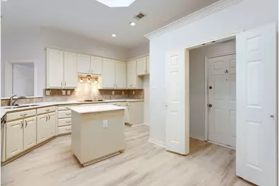 8622 Forest Glen Drive, Irving, TX 75063 - Photo 23