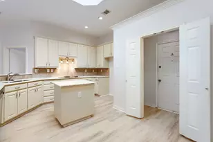 8622 Forest Glen Dr, Irving, TX 75063 - Photo 23