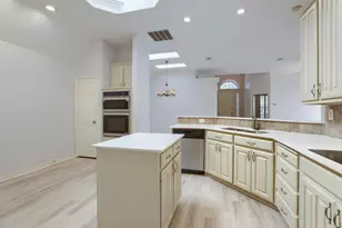 8622 Forest Glen Dr, Irving, TX 75063 - Photo 13