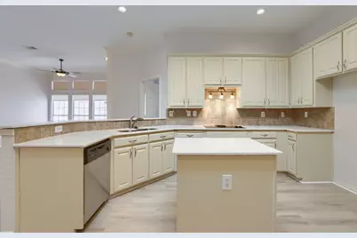 8622 Forest Glen Drive, Irving, TX 75063 - Photo 21